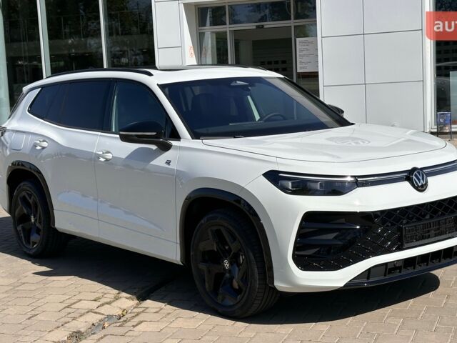 Фольксваген Tayron, объемом двигателя 1.97 л и пробегом 0 тыс. км за 57178 $, фото 2 на Automoto.ua