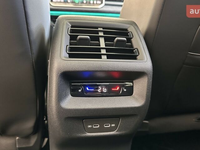 Фольксваген Tayron, объемом двигателя 1.97 л и пробегом 0 тыс. км за 57178 $, фото 41 на Automoto.ua