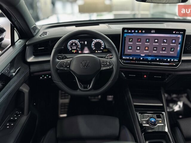 купить новое авто Фольксваген Tayron 2025 года от официального дилера Автодім Атлант на Вацлава Гавела Фольксваген фото
