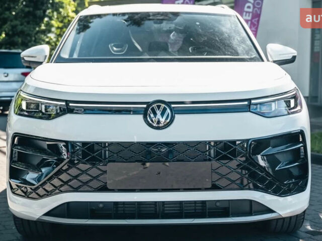 купить новое авто Фольксваген Tayron 2025 года от официального дилера Автодім Атлант на Вацлава Гавела Фольксваген фото