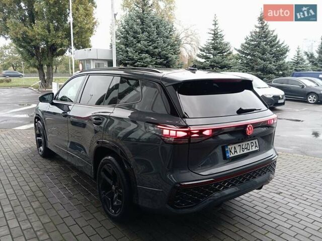 Серый Фольксваген Tayron, объемом двигателя 1.97 л и пробегом 17 тыс. км за 55000 $, фото 7 на Automoto.ua