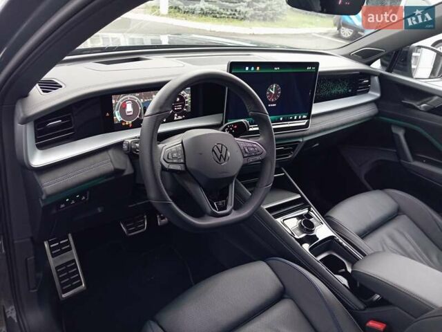 Серый Фольксваген Tayron, объемом двигателя 1.97 л и пробегом 17 тыс. км за 55000 $, фото 11 на Automoto.ua