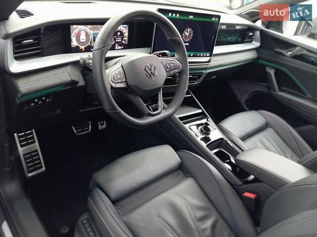Серый Фольксваген Tayron, объемом двигателя 1.97 л и пробегом 17 тыс. км за 55000 $, фото 19 на Automoto.ua