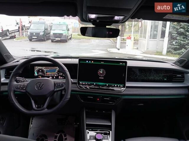 Серый Фольксваген Tayron, объемом двигателя 1.97 л и пробегом 17 тыс. км за 55000 $, фото 14 на Automoto.ua