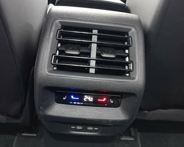 Серый Фольксваген Tayron, объемом двигателя 1.97 л и пробегом 17 тыс. км за 55000 $, фото 46 на Automoto.ua