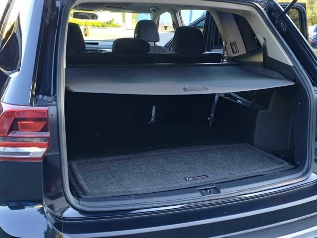 Черный Фольксваген Teramont, объемом двигателя 3.6 л и пробегом 120 тыс. км за 16999 $, фото 14 на Automoto.ua