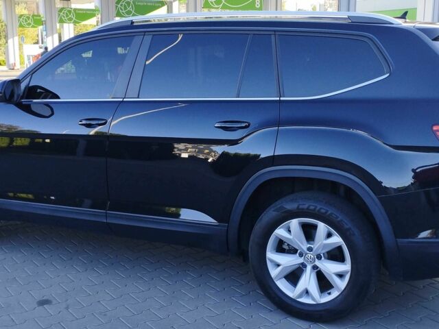 Чорний Фольксваген Teramont, об'ємом двигуна 3.6 л та пробігом 120 тис. км за 16500 $, фото 4 на Automoto.ua