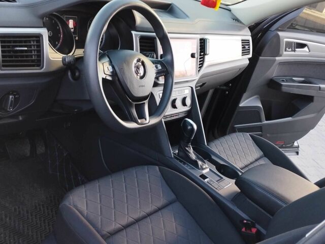 Черный Фольксваген Teramont, объемом двигателя 3.6 л и пробегом 120 тыс. км за 16999 $, фото 16 на Automoto.ua