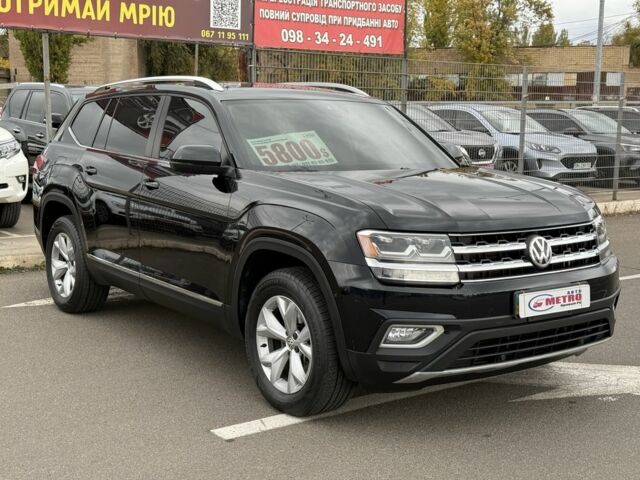 Черный Фольксваген Teramont, объемом двигателя 3.6 л и пробегом 163 тыс. км за 19900 $, фото 1 на Automoto.ua