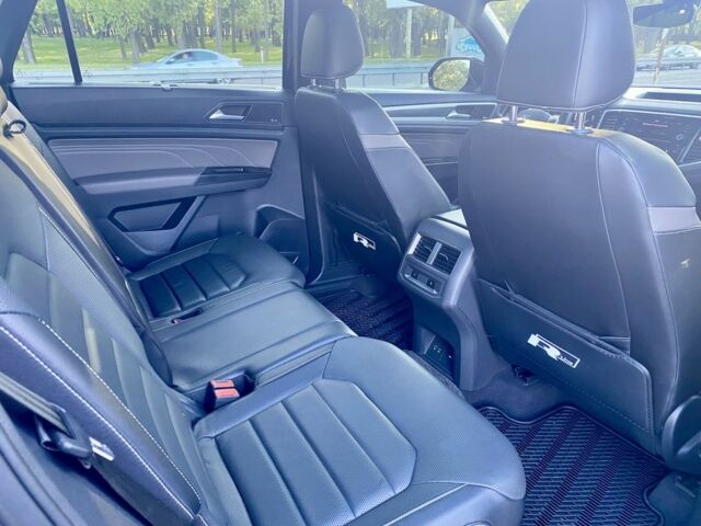 Чорний Фольксваген Teramont, об'ємом двигуна 3.6 л та пробігом 49 тис. км за 39000 $, фото 7 на Automoto.ua