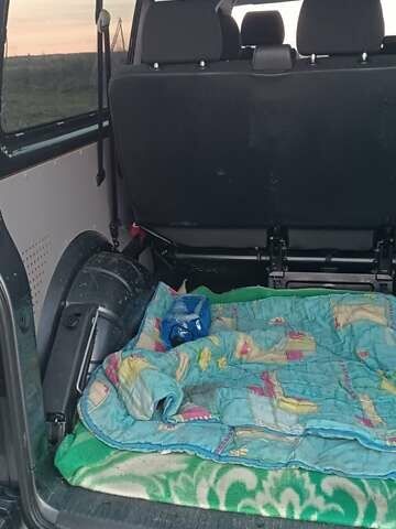 Сірий Фольксваген Teramont, об'ємом двигуна 1.97 л та пробігом 260 тис. км за 24500 $, фото 10 на Automoto.ua