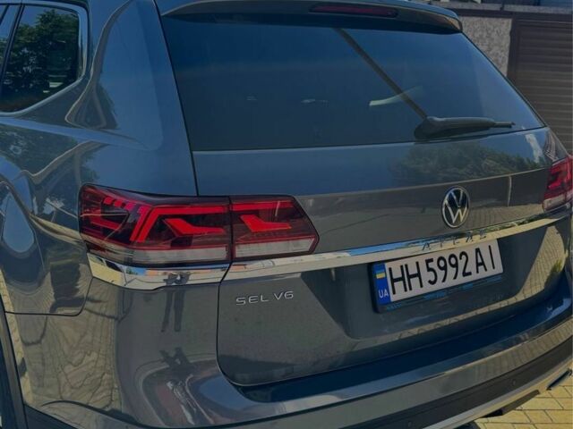 Сірий Фольксваген Teramont, об'ємом двигуна 3.6 л та пробігом 140 тис. км за 33500 $, фото 7 на Automoto.ua