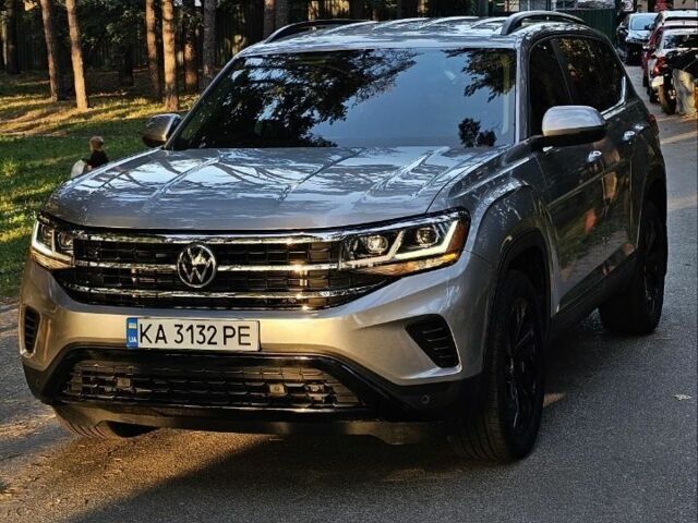 Серый Фольксваген Teramont, объемом двигателя 3.6 л и пробегом 50 тыс. км за 35000 $, фото 1 на Automoto.ua