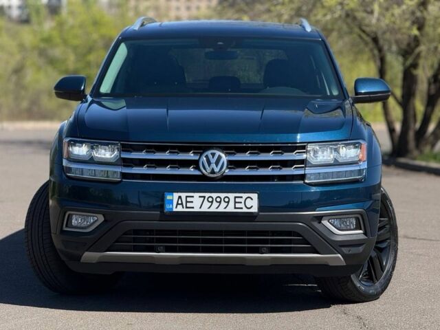 Синій Фольксваген Teramont, об'ємом двигуна 3.6 л та пробігом 63 тис. км за 24000 $, фото 1 на Automoto.ua