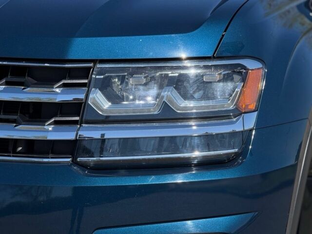 Синій Фольксваген Teramont, об'ємом двигуна 3.6 л та пробігом 63 тис. км за 24000 $, фото 4 на Automoto.ua