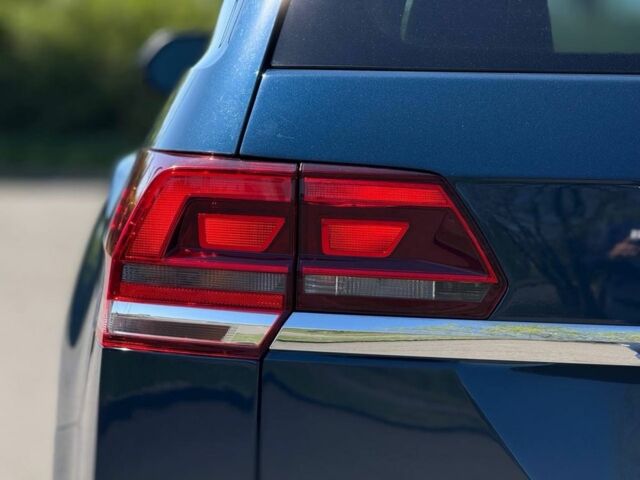 Синій Фольксваген Teramont, об'ємом двигуна 3.6 л та пробігом 63 тис. км за 24000 $, фото 15 на Automoto.ua