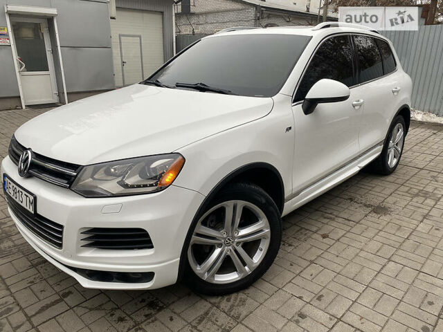 Білий Фольксваген Touareg R, об'ємом двигуна 3 л та пробігом 172 тис. км за 26800 $, фото 37 на Automoto.ua