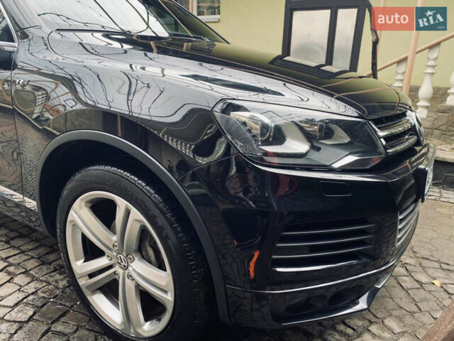 Черный Фольксваген Touareg R, объемом двигателя 3 л и пробегом 205 тыс. км за 26500 $, фото 3 на Automoto.ua