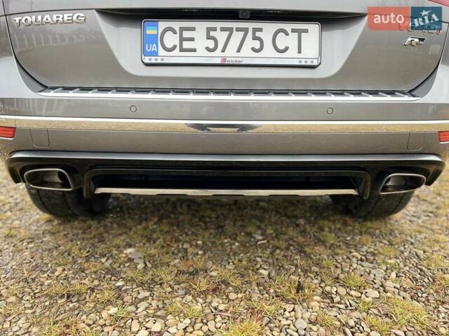 Серый Фольксваген Touareg R, объемом двигателя 3 л и пробегом 109 тыс. км за 43499 $, фото 14 на Automoto.ua