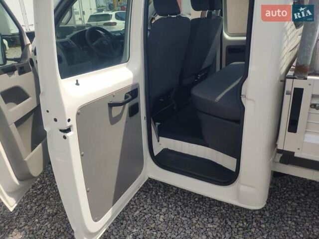 Белый Фольксваген Transporter, объемом двигателя 2 л и пробегом 227 тыс. км за 14700 $, фото 14 на Automoto.ua