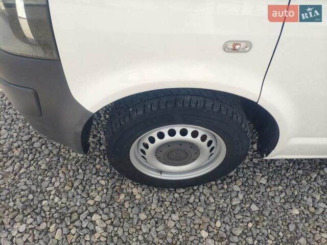 Белый Фольксваген Transporter, объемом двигателя 2 л и пробегом 227 тыс. км за 14700 $, фото 1 на Automoto.ua