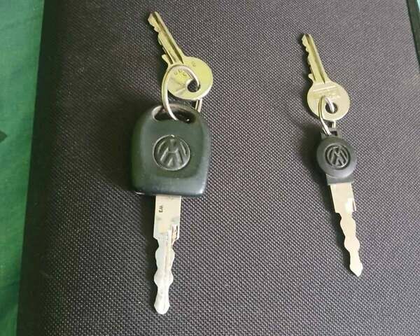 Білий Фольксваген Transporter, об'ємом двигуна 1.9 л та пробігом 232 тис. км за 6200 $, фото 22 на Automoto.ua