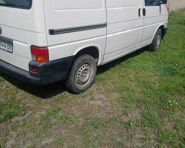 Білий Фольксваген Transporter, об'ємом двигуна 1.9 л та пробігом 232 тис. км за 6200 $, фото 5 на Automoto.ua