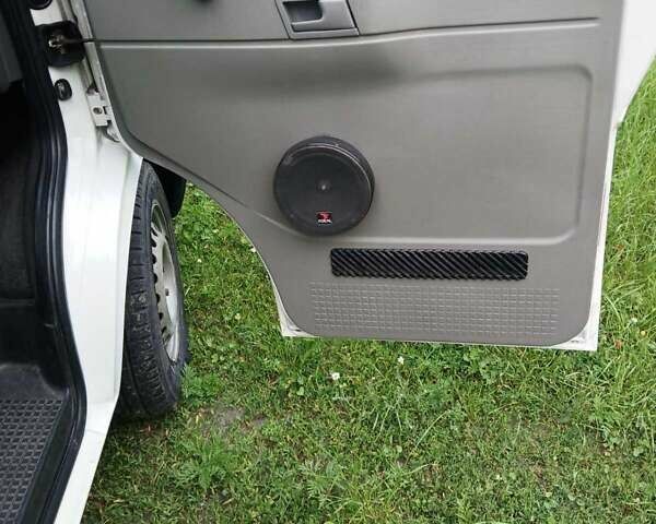 Білий Фольксваген Transporter, об'ємом двигуна 1.9 л та пробігом 232 тис. км за 6200 $, фото 18 на Automoto.ua