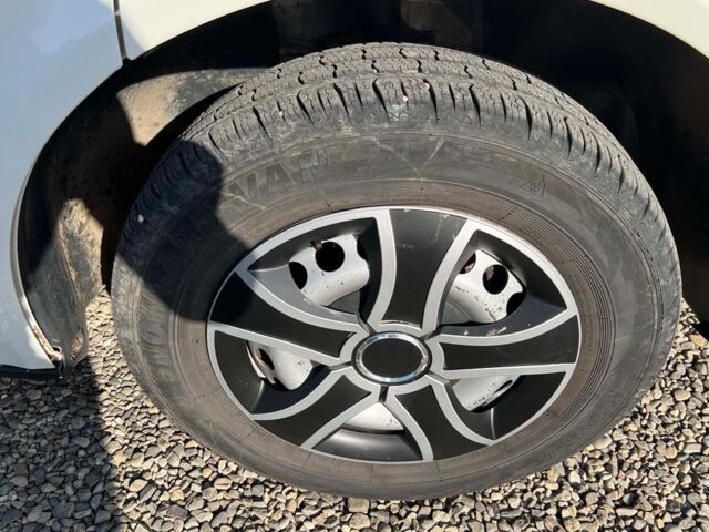 Белый Фольксваген Transporter, объемом двигателя 2.5 л и пробегом 257 тыс. км за 6900 $, фото 6 на Automoto.ua