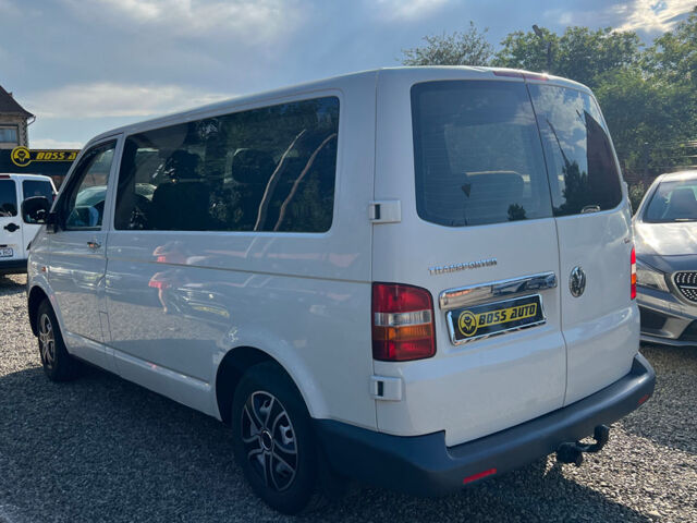 Белый Фольксваген Transporter, объемом двигателя 2.5 л и пробегом 257 тыс. км за 6900 $, фото 3 на Automoto.ua