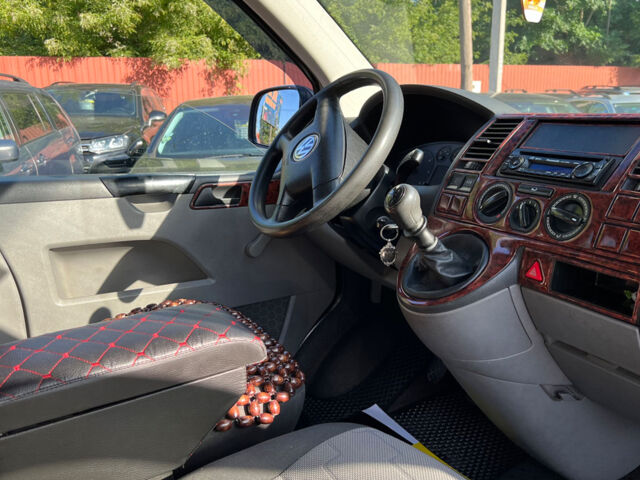 Белый Фольксваген Transporter, объемом двигателя 2.5 л и пробегом 257 тыс. км за 6900 $, фото 14 на Automoto.ua