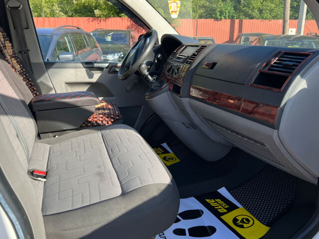 Белый Фольксваген Transporter, объемом двигателя 2.5 л и пробегом 257 тыс. км за 6900 $, фото 13 на Automoto.ua