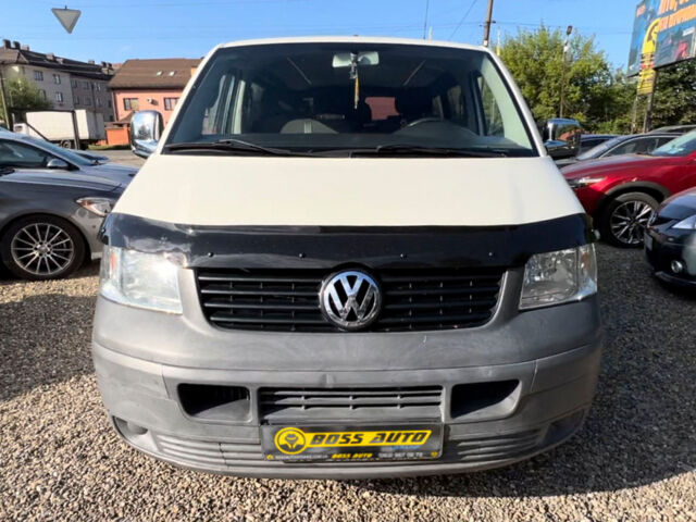 Белый Фольксваген Transporter, объемом двигателя 2.5 л и пробегом 257 тыс. км за 6900 $, фото 1 на Automoto.ua