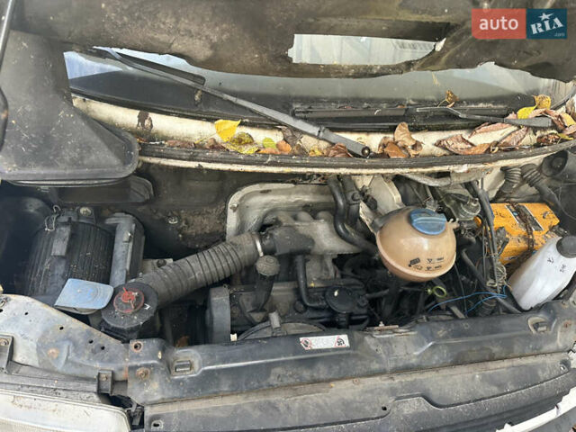 Белый Фольксваген Transporter, объемом двигателя 1.9 л и пробегом 450 тыс. км за 2600 $, фото 34 на Automoto.ua