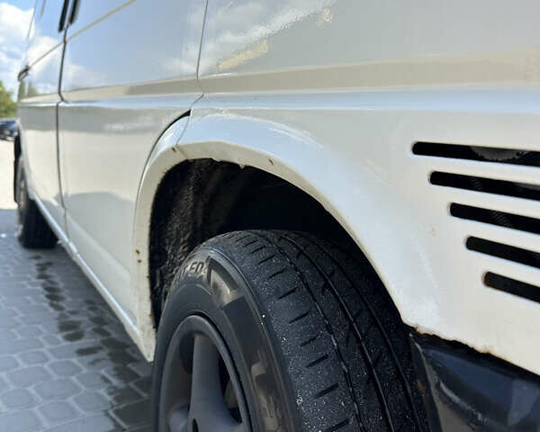 Білий Фольксваген Transporter, об'ємом двигуна 2.5 л та пробігом 410 тис. км за 5000 $, фото 7 на Automoto.ua