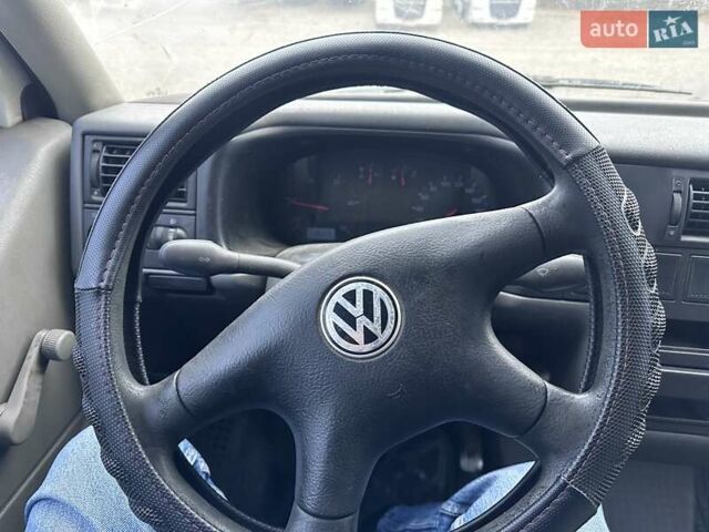 Белый Фольксваген Transporter, объемом двигателя 1.9 л и пробегом 370 тыс. км за 2799 $, фото 23 на Automoto.ua