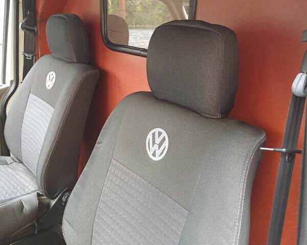 Белый Фольксваген Transporter, объемом двигателя 0 л и пробегом 270 тыс. км за 5500 $, фото 6 на Automoto.ua