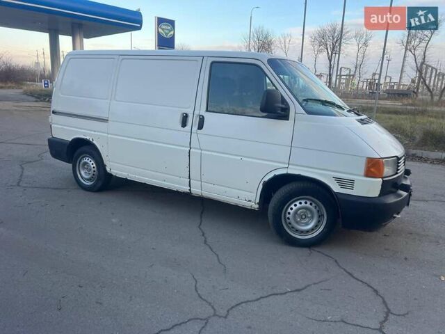 Белый Фольксваген Transporter, объемом двигателя 0 л и пробегом 379 тыс. км за 6900 $, фото 2 на Automoto.ua