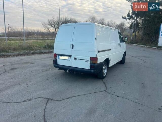 Белый Фольксваген Transporter, объемом двигателя 0 л и пробегом 379 тыс. км за 6900 $, фото 4 на Automoto.ua