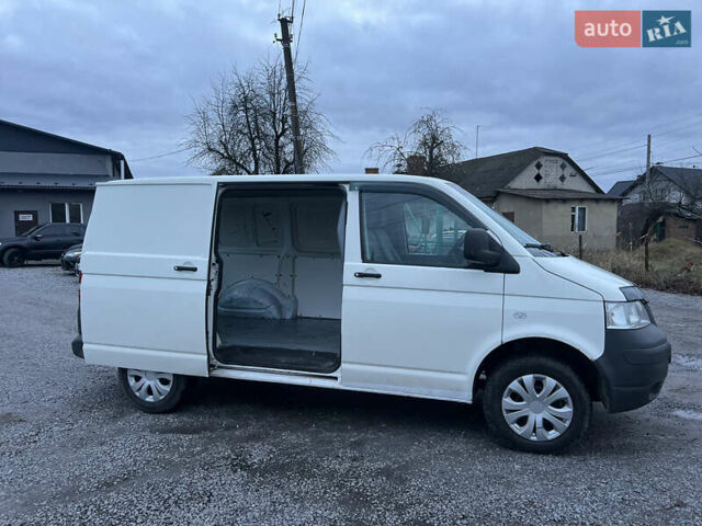 Белый Фольксваген Transporter, объемом двигателя 1.9 л и пробегом 372 тыс. км за 6000 $, фото 28 на Automoto.ua