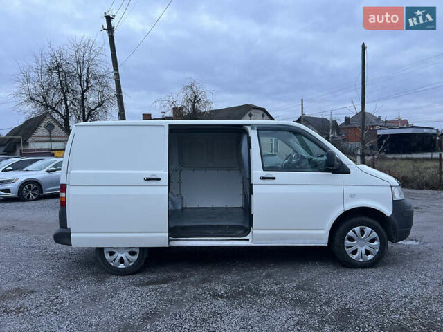 Белый Фольксваген Transporter, объемом двигателя 1.9 л и пробегом 372 тыс. км за 6000 $, фото 25 на Automoto.ua