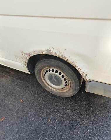 Белый Фольксваген Transporter, объемом двигателя 1.9 л и пробегом 227 тыс. км за 6600 $, фото 5 на Automoto.ua