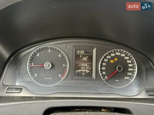 Белый Фольксваген Transporter, объемом двигателя 1.97 л и пробегом 370 тыс. км за 10800 $, фото 13 на Automoto.ua