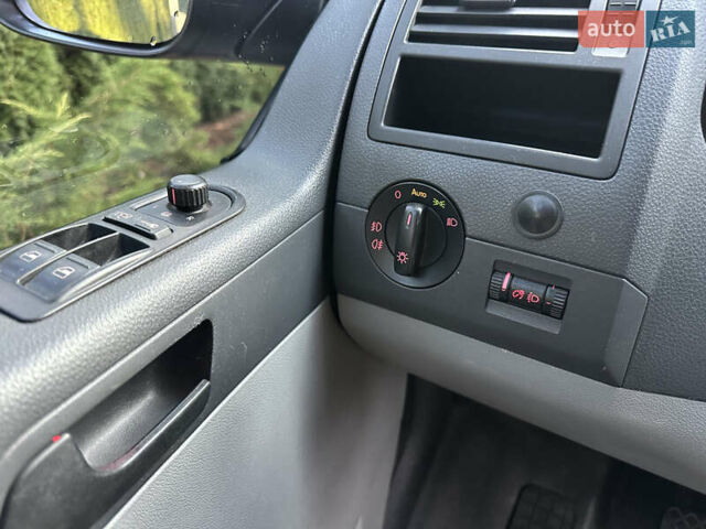 Білий Фольксваген Transporter, об'ємом двигуна 2 л та пробігом 448 тис. км за 15800 $, фото 18 на Automoto.ua