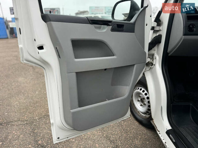 Белый Фольксваген Transporter, объемом двигателя 1.97 л и пробегом 648 тыс. км за 7500 $, фото 33 на Automoto.ua