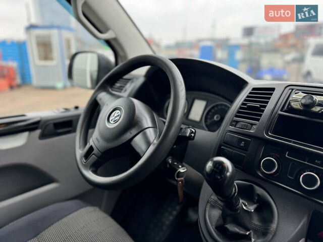 Белый Фольксваген Transporter, объемом двигателя 1.97 л и пробегом 648 тыс. км за 7500 $, фото 25 на Automoto.ua