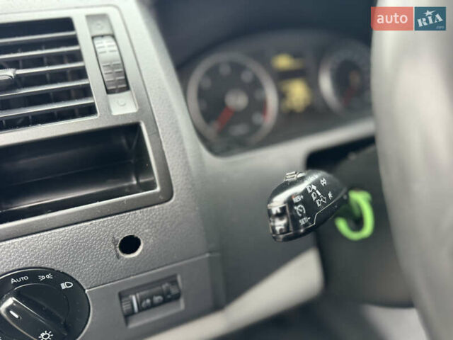 Белый Фольксваген Transporter, объемом двигателя 1.97 л и пробегом 648 тыс. км за 7500 $, фото 37 на Automoto.ua