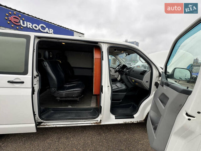 Белый Фольксваген Transporter, объемом двигателя 1.97 л и пробегом 648 тыс. км за 7500 $, фото 46 на Automoto.ua