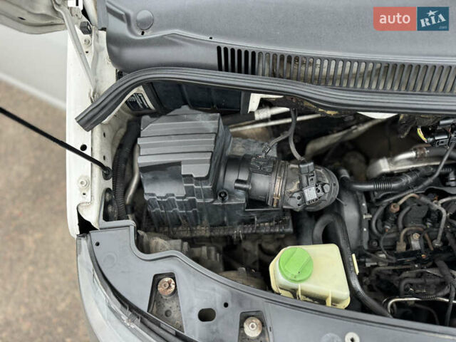 Белый Фольксваген Transporter, объемом двигателя 1.97 л и пробегом 648 тыс. км за 7500 $, фото 41 на Automoto.ua