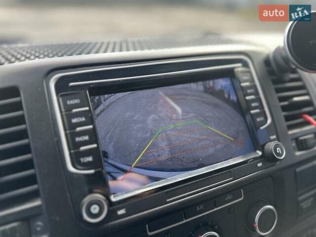 Белый Фольксваген Transporter, объемом двигателя 2 л и пробегом 466 тыс. км за 10000 $, фото 6 на Automoto.ua